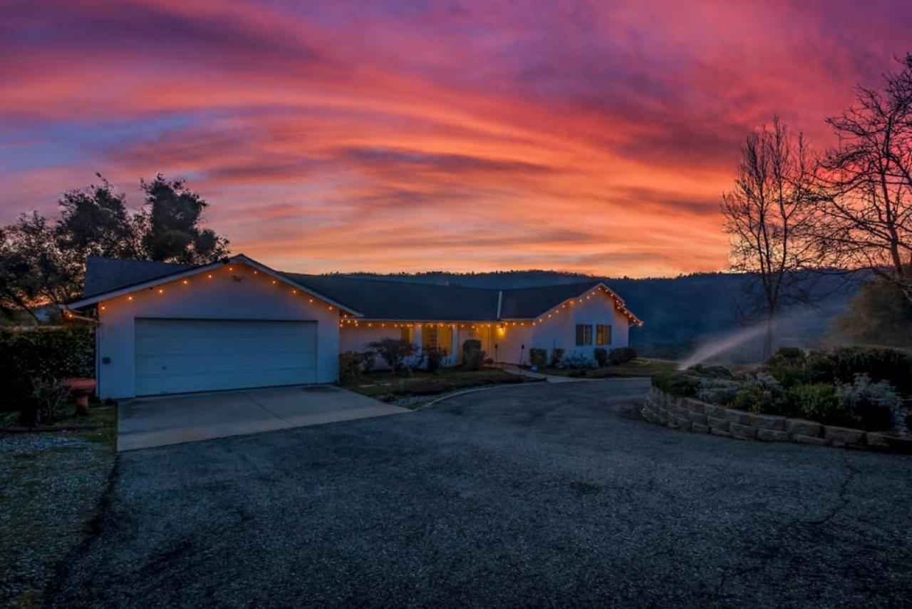 Fairy Tale 13-Acre Sunset Villa At Windy Gap Valley Near Yosemite 아와니 외부 사진